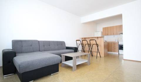 2-Zimmer-Wohnung, Bebravská, zu vermieten, Bratislava - Vrakuňa, Slowa