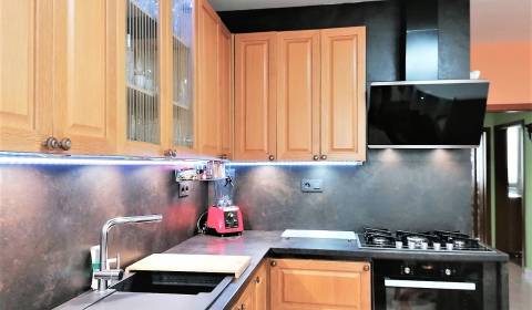 Kaufen 4-Zimmer-Wohnung, 4-Zimmer-Wohnung, Revolučná štvrť, Galanta, S