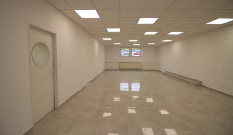 Geschäftsräumlichkeiten, Coboriho, zu vermieten, Nitra, Slowakei