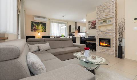 Einfamilienhaus, Tri vody, zu verkaufen, Senec, Slowakei