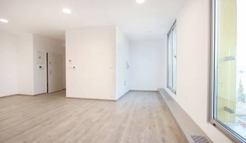Büros, Gagarinova, zu vermieten, Bratislava - Ružinov, Slowakei