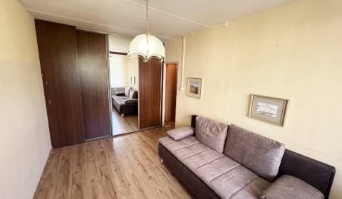 3-Zimmer-Wohnung, Poľovnícka, zu vermieten, Košice - Západ, Slowakei