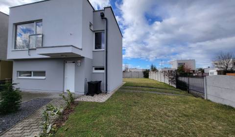 Einfamilienhaus, Brusnicová, zu verkaufen, Senec, Slowakei