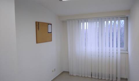 Geschäftsräumlichkeiten, Hospodárska, zu vermieten, Trnava, Slowakei