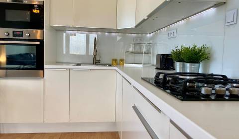 2-Zimmer-Wohnung, Drobného, zu vermieten, Bratislava - Dúbravka, Slowa