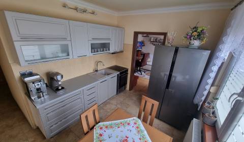 3-Zimmer-Wohnung, K. Nagya, zu verkaufen, Komárno, Slowakei