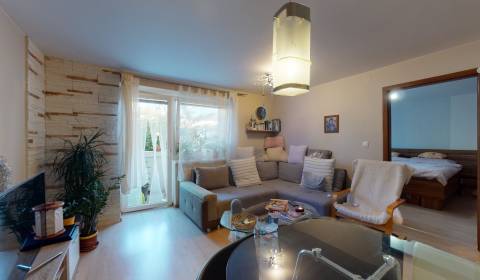 3-Zimmer-Wohnung, Zlatovská, zu verkaufen, Trenčín, Slowakei