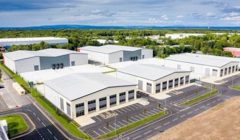 Kaufen Industrieräumlichkeiten, Trnava, Slowakei