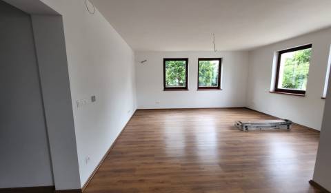 4-Zimmer-Wohnung, Podpriehradná, zu verkaufen, Bratislava - Vrakuňa, S