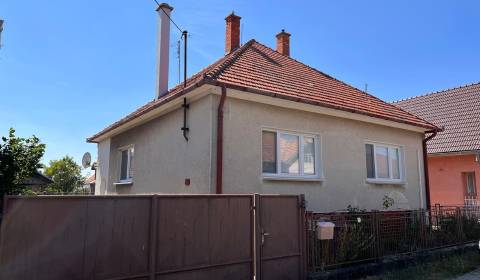 Einfamilienhaus, Jarmočná, zu verkaufen, Levice, Slowakei