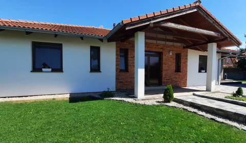 Einfamilienhaus, Dyčka, zu verkaufen, Nitra, Slowakei
