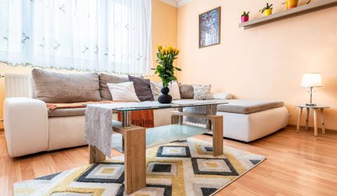 3-Zimmer-Wohnung, Čordákova, zu verkaufen, Košice - Sídlisko KVP, Slow
