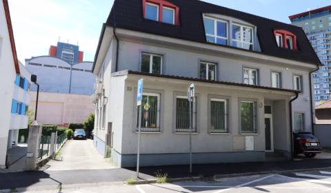 Geschäftsräumlichkeiten, Klincová, zu vermieten, Bratislava - Ružinov,