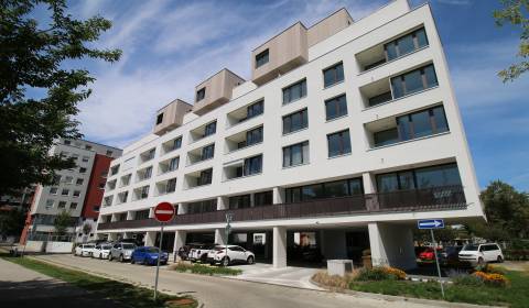 Kaufen 3-Zimmer-Wohnung, 3-Zimmer-Wohnung, Bratislava - Ružinov, Slowa