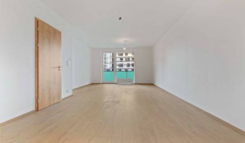 4-Zimmer-Wohnung, Trnavská cesta, zu verkaufen, Bratislava - Ružinov,