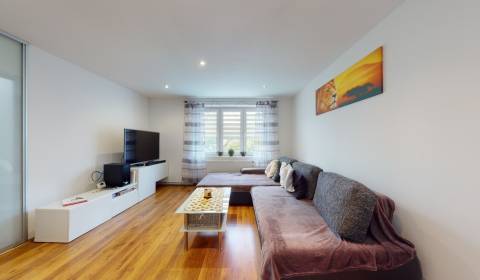 3-Zimmer-Wohnung, Šancová, zu verkaufen, Pezinok, Slowakei