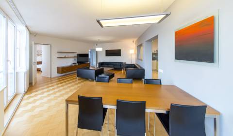 Mieten 3-Zimmer-Wohnung, 3-Zimmer-Wohnung, Zámocká, Bratislava - Staré