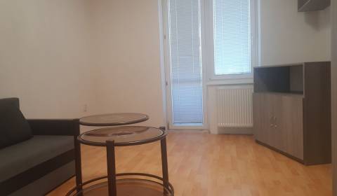 3-Zimmer-Wohnung, Komenského sady, zu verkaufen, Ilava, Slowakei