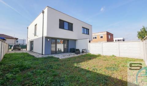 Kaufen Einfamilienhaus, Einfamilienhaus, Jaseňová, Senec, Slowakei