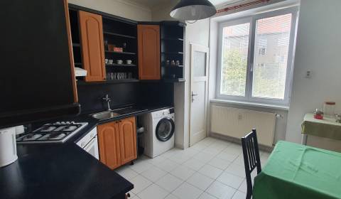 2-Zimmer-Wohnung, Záhrebská, zu vermieten, Bratislava - Staré Mesto, S