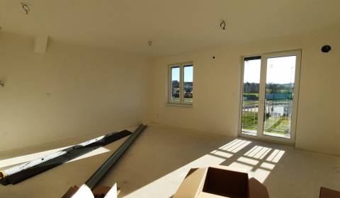 3-Zimmer-Wohnung, Hlavná, zu verkaufen, Zlaté Moravce, Slowakei