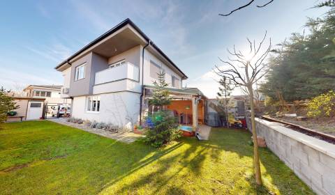 Einfamilienhaus, Jamnických, zu verkaufen, Pezinok, Slowakei