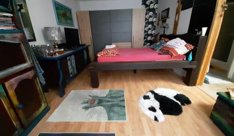 4-Zimmer-Wohnung, Rybníky III, zu verkaufen, Levice, Slowakei