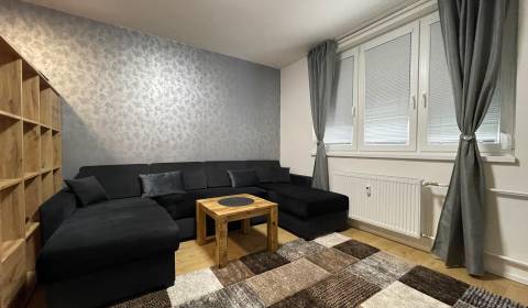 3-Zimmer-Wohnung, Priekopnícka, zu verkaufen, Bratislava - Podunajské