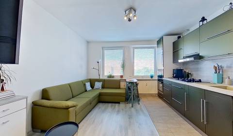 Kaufen 3-Zimmer-Wohnung, 3-Zimmer-Wohnung, Lachova, Bratislava - Petrž
