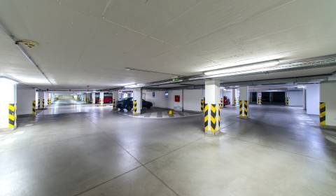 Mieten Garage, Garage, Tomášikova, Bratislava - Nové Mesto, Slowakei