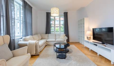 Mieten 3-Zimmer-Wohnung, 3-Zimmer-Wohnung, Okánikova, Bratislava - Sta