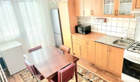 Kaufen 4-Zimmer-Wohnung, 4-Zimmer-Wohnung, Bánovce nad Bebravou, Slowa