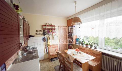Kaufen 4-Zimmer-Wohnung, Žilina, Slowakei