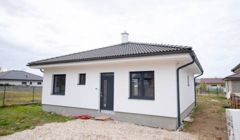 Kaufen Einfamilienhaus, Einfamilienhaus, Púchov, Slowakei