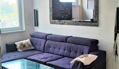 Kaufen 4-Zimmer-Wohnung, 4-Zimmer-Wohnung, M.R. Štefánika, Senica, Slo