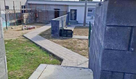 Kaufen 3-Zimmer-Wohnung, 3-Zimmer-Wohnung, Obchodná, Trebišov, Slowake