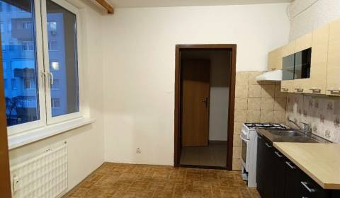 Kaufen 3-Zimmer-Wohnung, 3-Zimmer-Wohnung, Nové Zámky, Slowakei