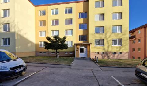 Mieten 4-Zimmer-Wohnung, 4-Zimmer-Wohnung, Senica, Slowakei