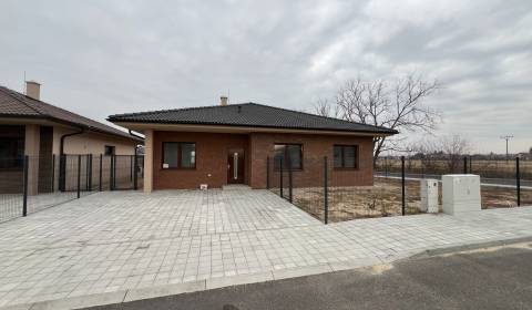 Kaufen Einfamilienhaus, Einfamilienhaus, Platanová, Malacky, Slowakei