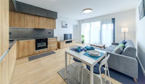 Mieten 2-Zimmer-Wohnung, 2-Zimmer-Wohnung, Račianska, Bratislava - Nov