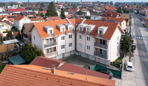 Kaufen 4-Zimmer-Wohnung, 4-Zimmer-Wohnung, Krajinská, Bratislava - Pod