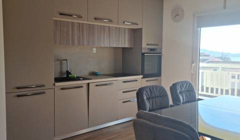 KROATIEN - Modern renovierte 3-Zimmer-Wohnung - VODICE