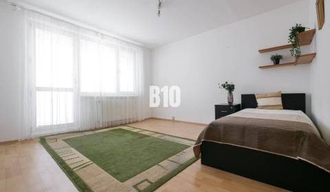 Kaufen 3-Zimmer-Wohnung, 3-Zimmer-Wohnung, Bratislava - Petržalka, Slo