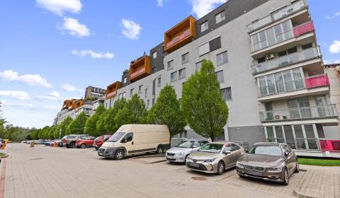 Kaufen 2-Zimmer-Wohnung, 2-Zimmer-Wohnung, Staré Grunty, Bratislava - 