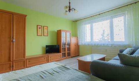 Kaufen 3-Zimmer-Wohnung, 3-Zimmer-Wohnung, Nad lúčkami, Bratislava - K