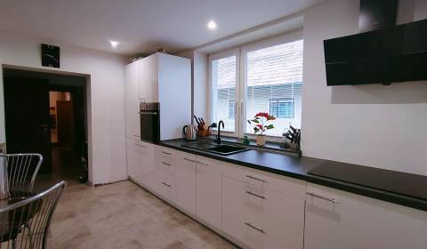 Kaufen Einfamilienhaus, Einfamilienhaus, Púchov, Slowakei