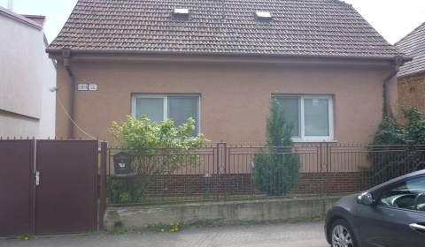Kaufen Einfamilienhaus, Einfamilienhaus, Devätinová, Bratislava - Podu