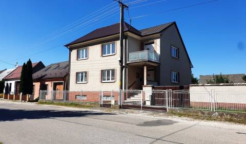 Kaufen Einfamilienhaus, Einfamilienhaus, Nové Mesto nad Váhom, Slowake