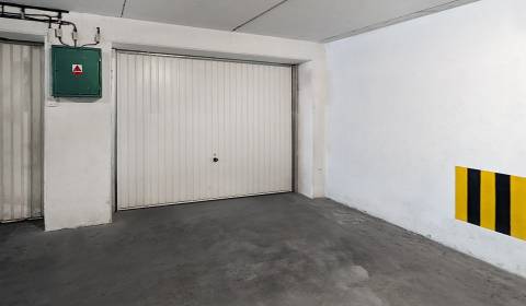 Kaufen Garage, Garage, Hlaváčikova, Bratislava - Karlova Ves, Slowakei