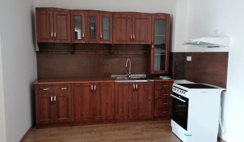 Mieten 3-Zimmer-Wohnung, 3-Zimmer-Wohnung, Čadca, Slowakei